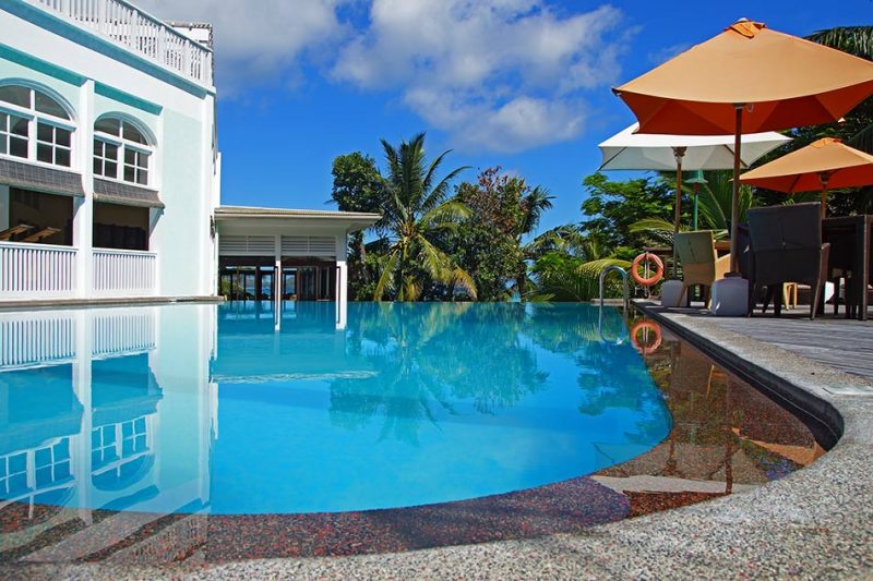 larchipel-hotel-seychelles-summer-rain-tours
