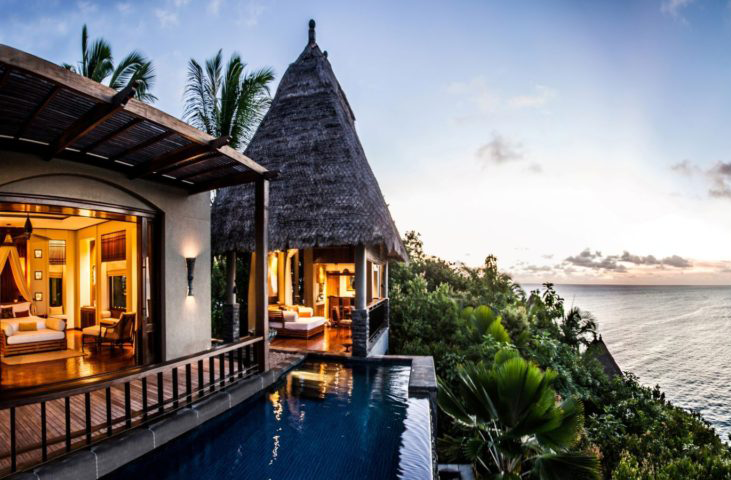 maia-luxury-resort-seychelles-summer-rain-tours