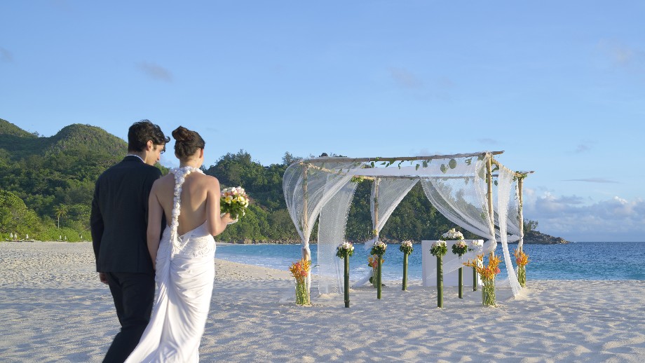 lor-kreol-exclusive-package-wedding-seychelles-summer-rain-tours1