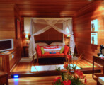 Hilton-Seychelles-Northolme-Resort-Spa-summer-rain-tours