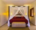 kempinski-seychelles-resort-summer-rain-tours