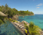 sea-monkey-villa-seychelles-summer-rain-tours